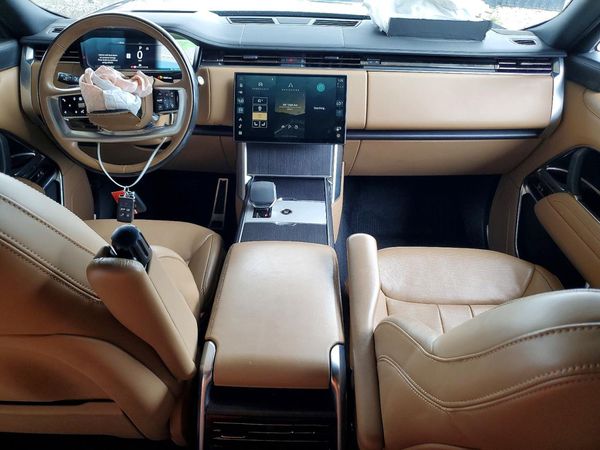 2025 LAND ROVER RANGE ROVER