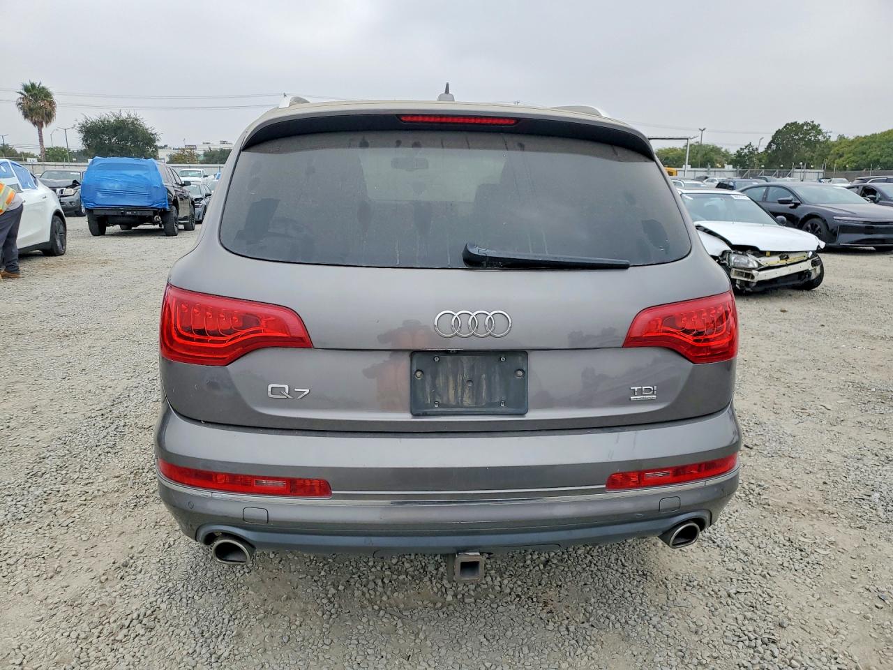 2014 AUDI Q7 Premium Plus