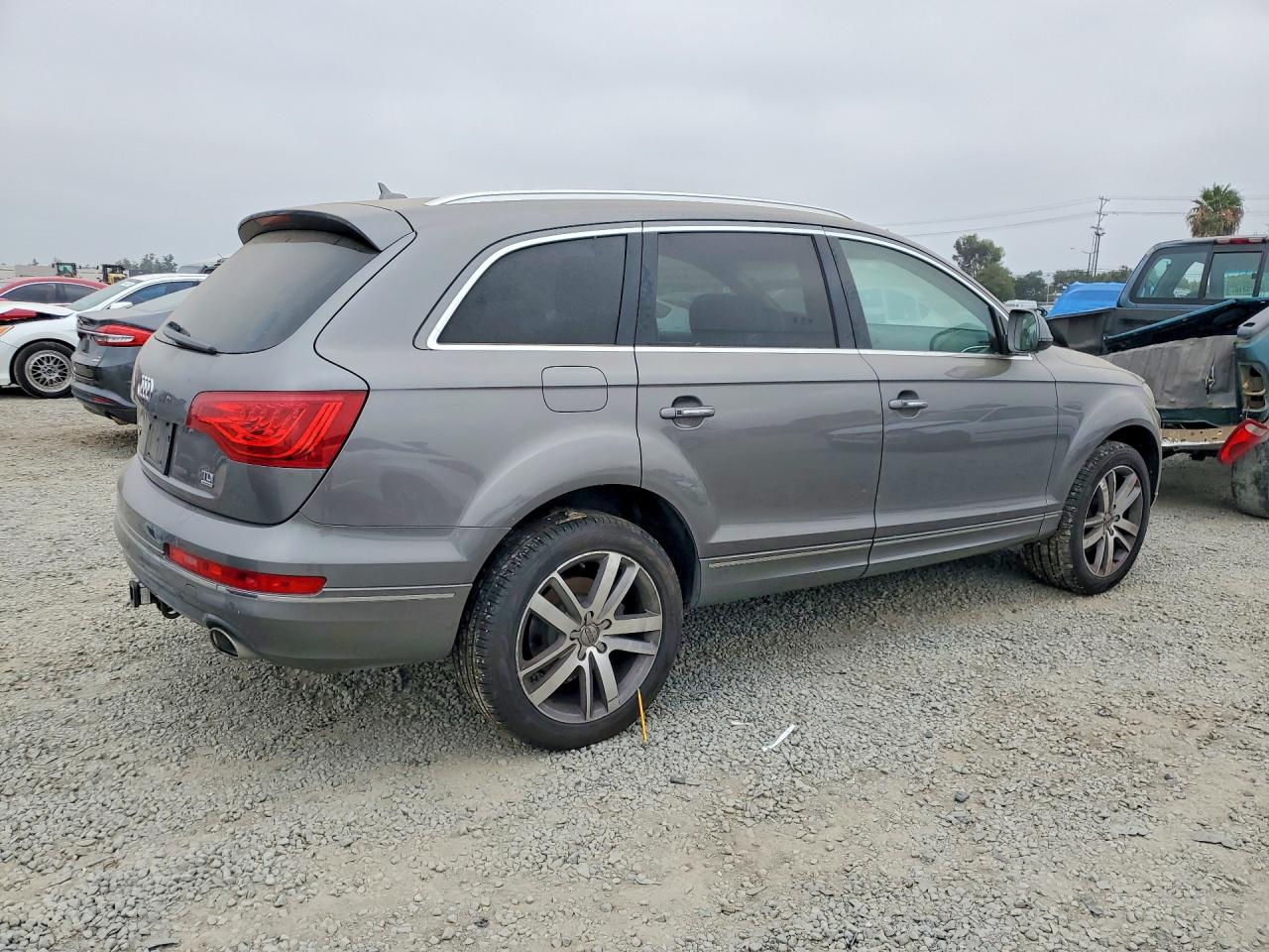 2014 AUDI Q7 Premium Plus