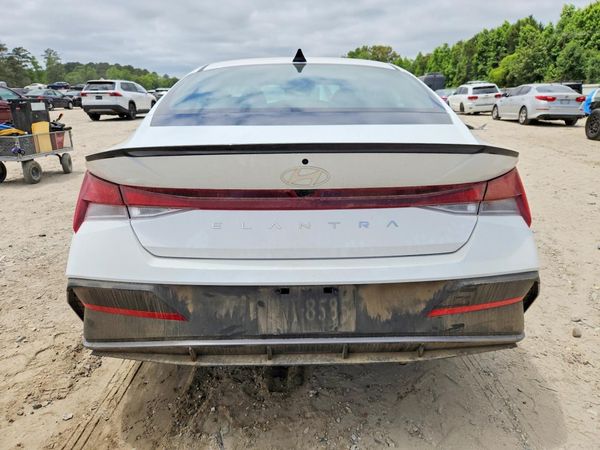 2026 HYUNDAI ELANTRA