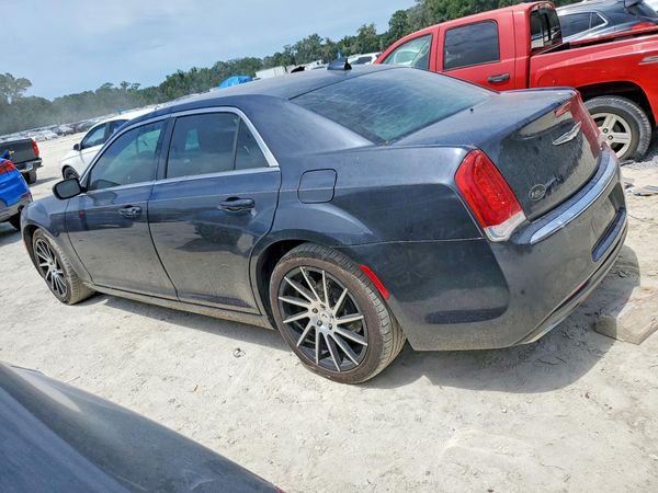 2015 CHRYSLER 300