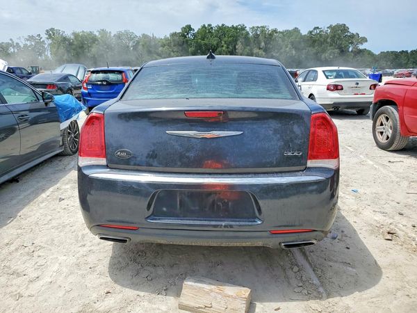 2015 CHRYSLER 300