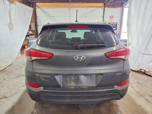 2017 HYUNDAI TUCSON