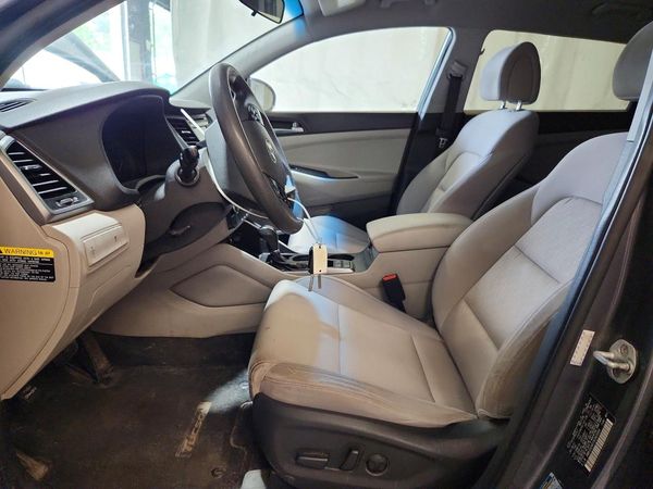 2017 HYUNDAI TUCSON