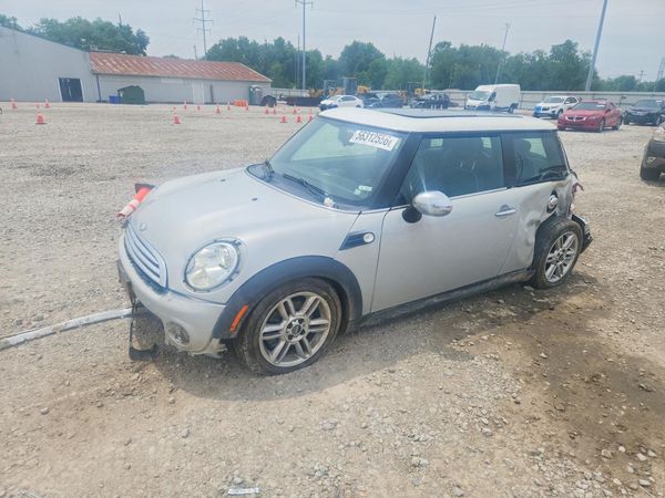 2012 MINI COOPER