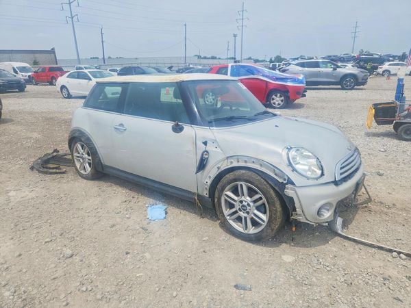2012 MINI COOPER