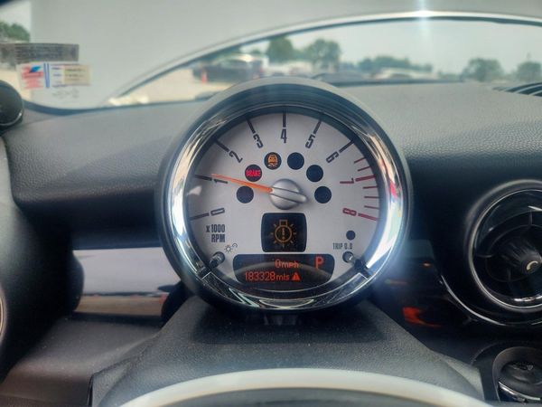 2012 MINI COOPER