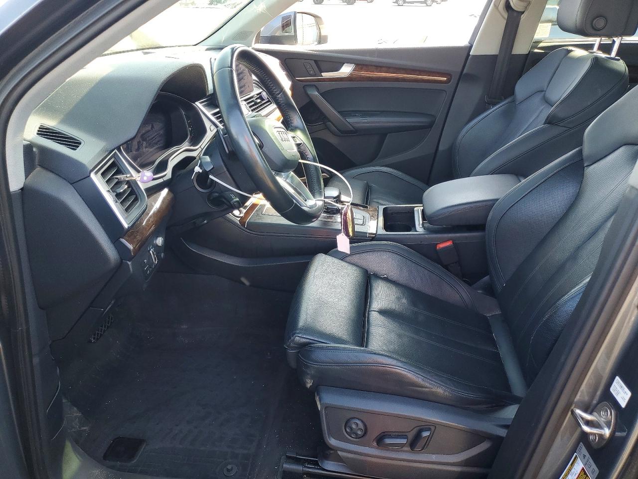 2018 AUDI Q5 quattro Prestige
