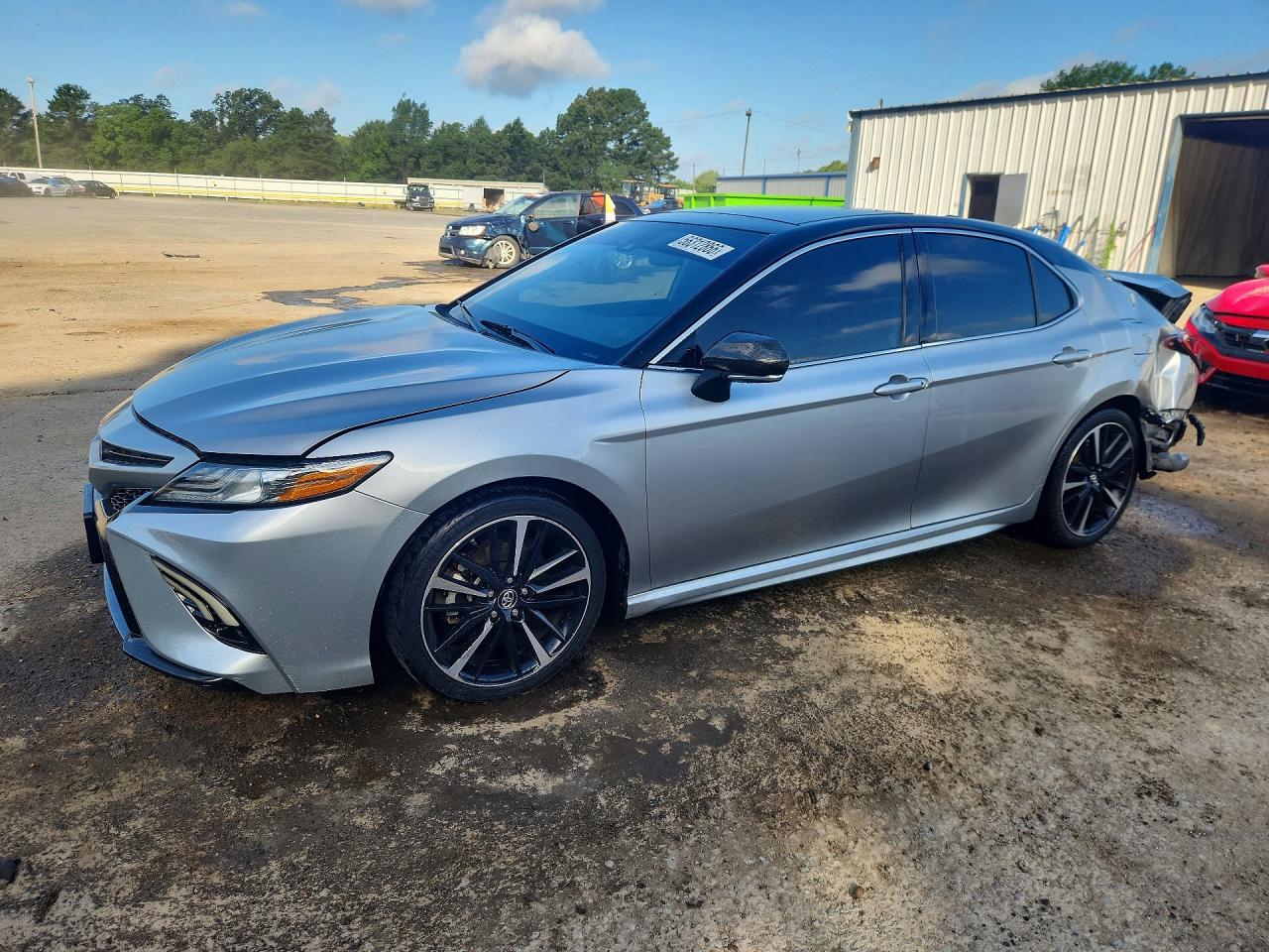 2019 TOYOTA CAMRY