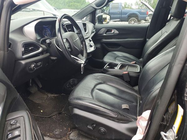 2019 CHRYSLER PACIFICA