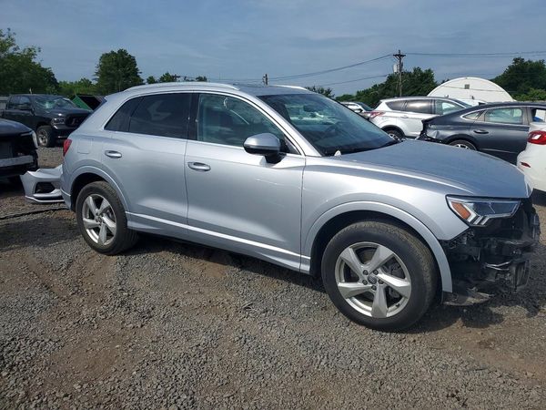 2019 AUDI Q3