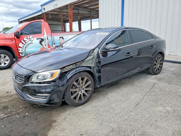 2017 VOLVO S60 Inscription