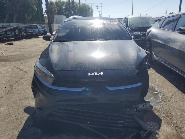 2022 KIA FORTE FE, LXS