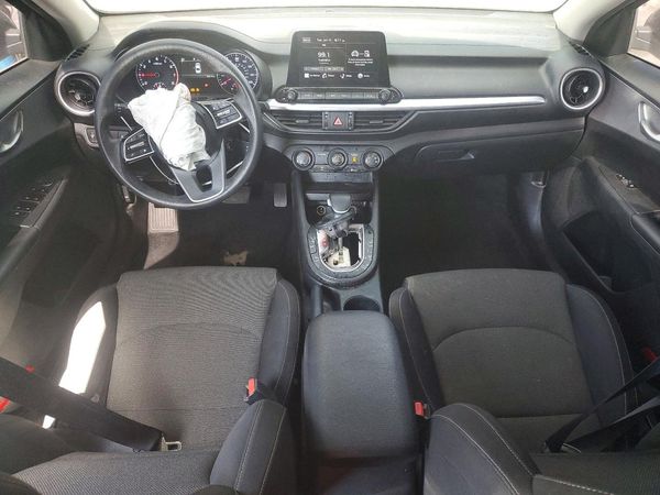 2022 KIA FORTE FE, LXS