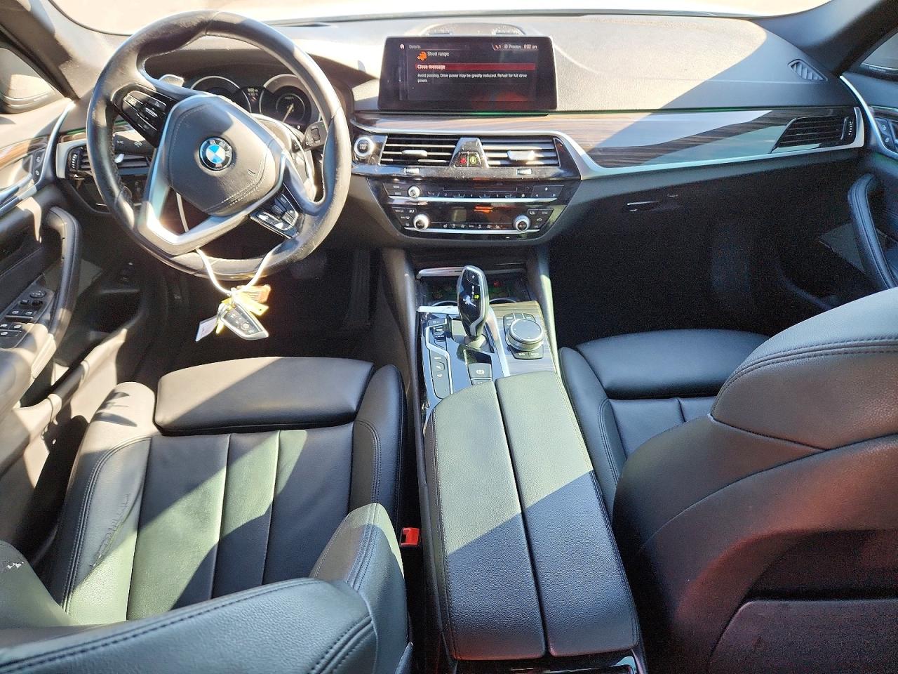 2019 BMW 530E