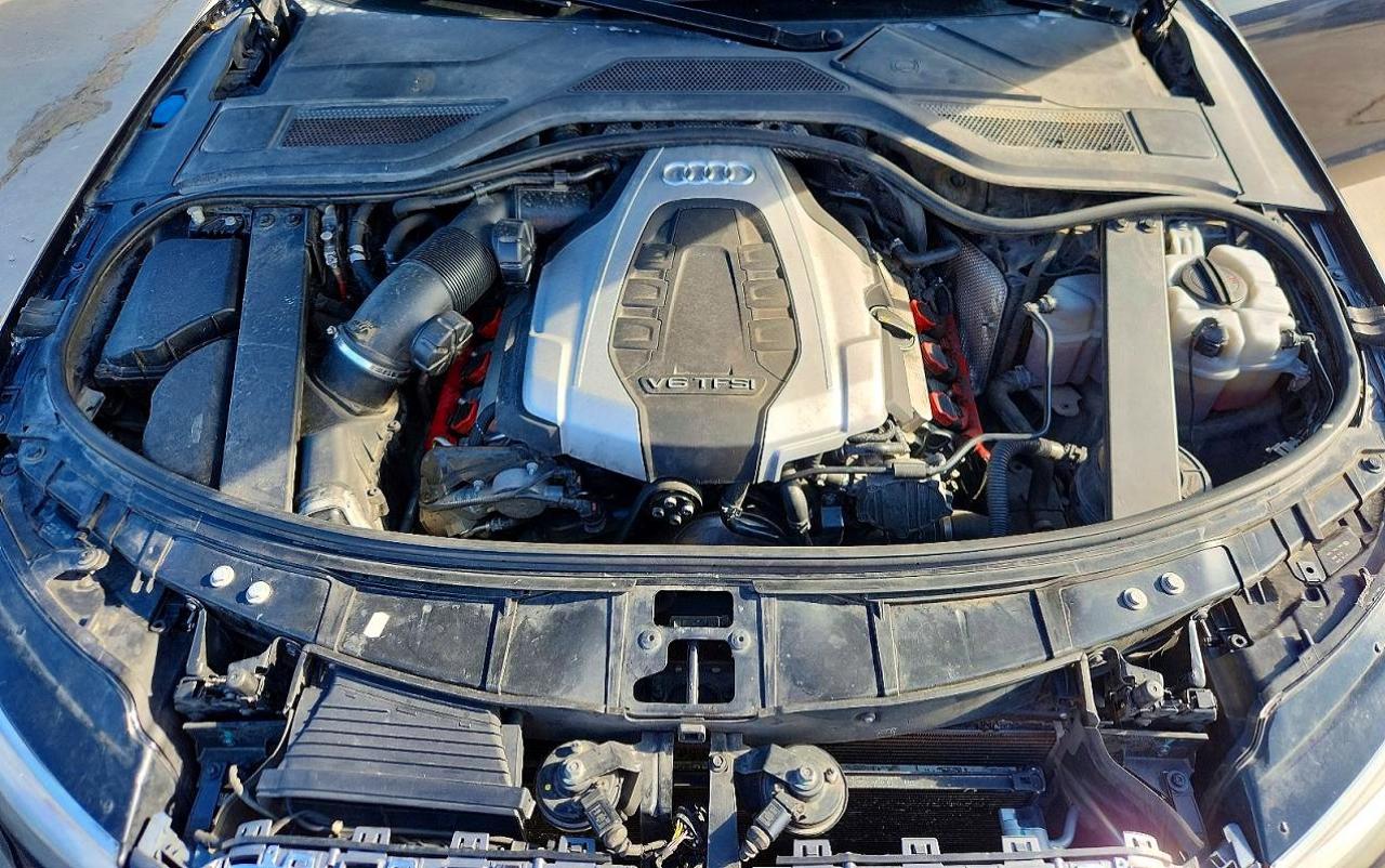 2017 AUDI A8 quattro L