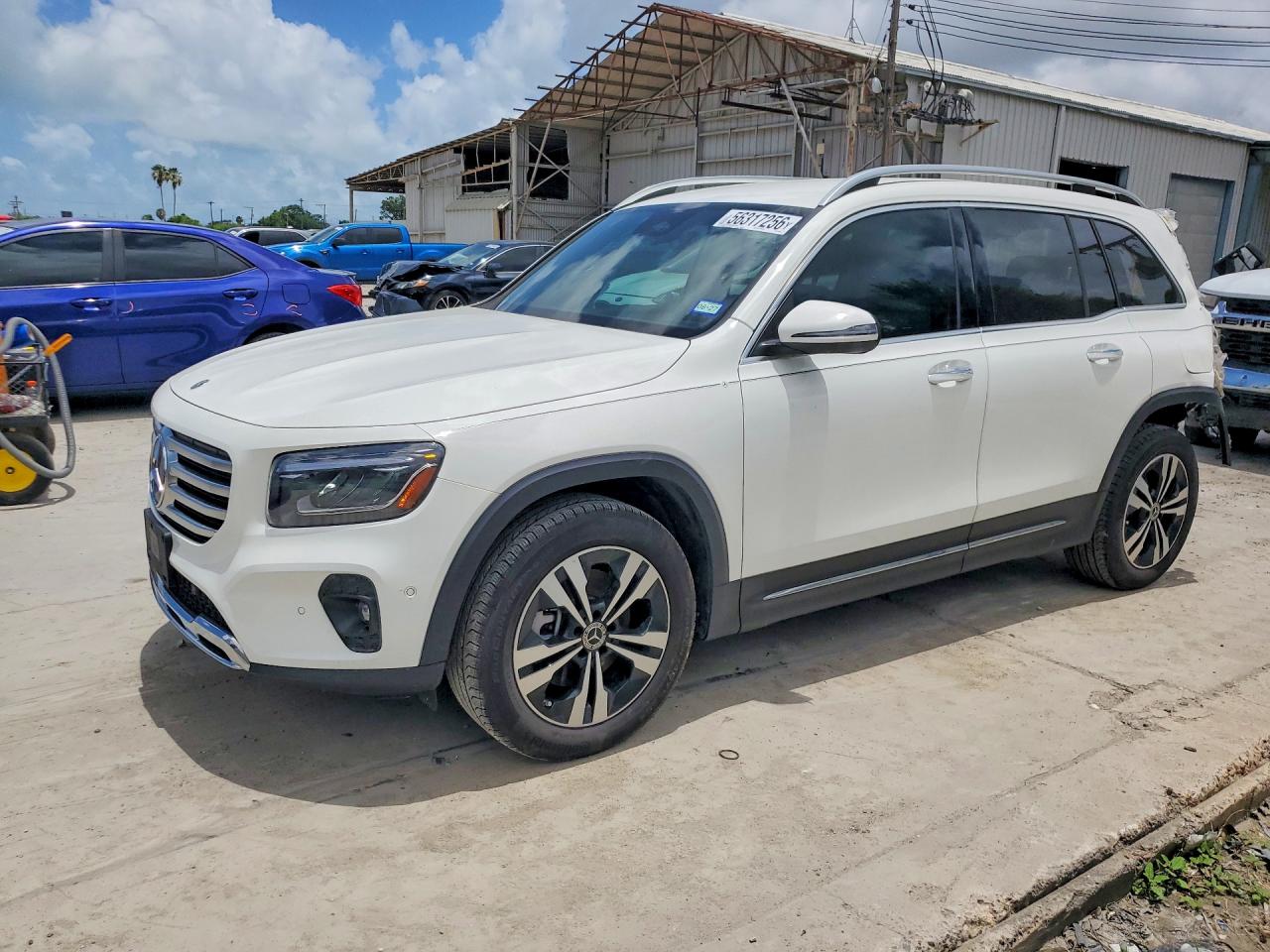 2025 MERCEDES-BENZ GLB GLB250