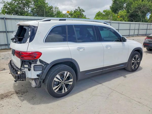 2025 MERCEDES-BENZ GLB GLB250