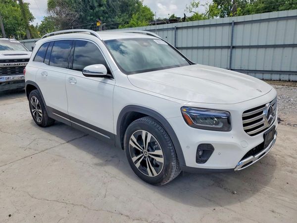 2025 MERCEDES-BENZ GLB GLB250