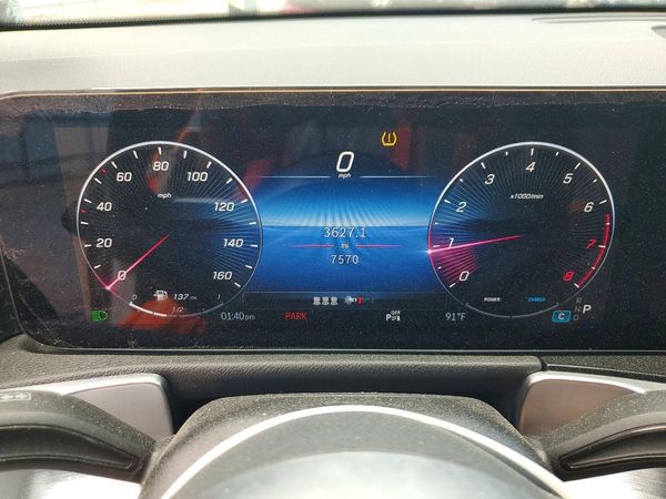 2025 MERCEDES-BENZ GLB GLB250