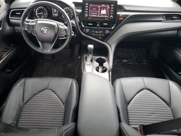 2024 TOYOTA CAMRY