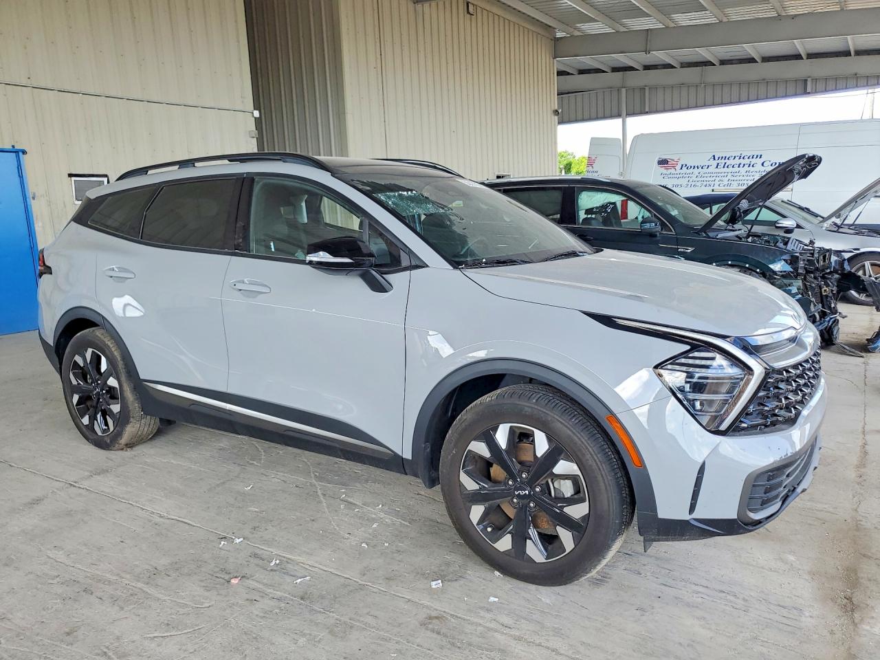 2024 KIA SPORTAGE X-LINE