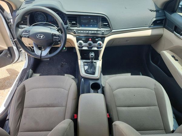 2019 HYUNDAI ELANTRA