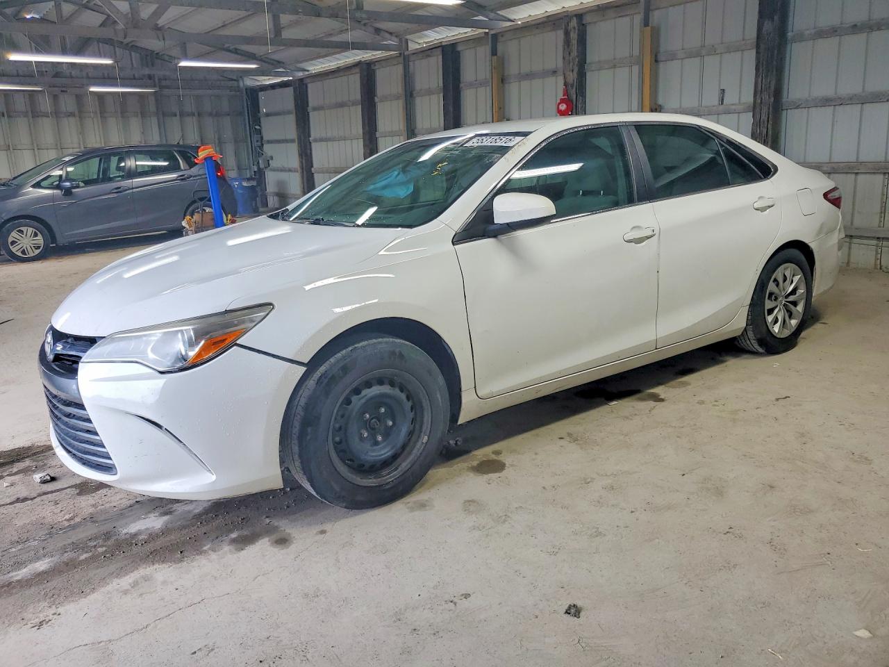 2017 TOYOTA CAMRY