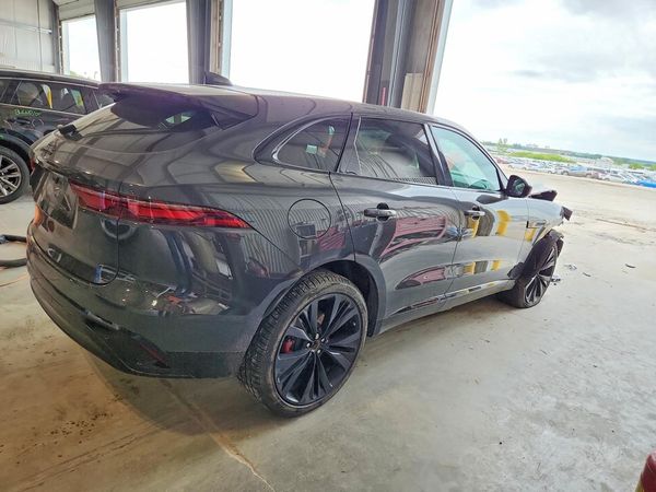 2022 JAGUAR F-PACE