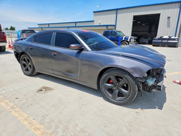 2014 DODGE CHARGER SXT