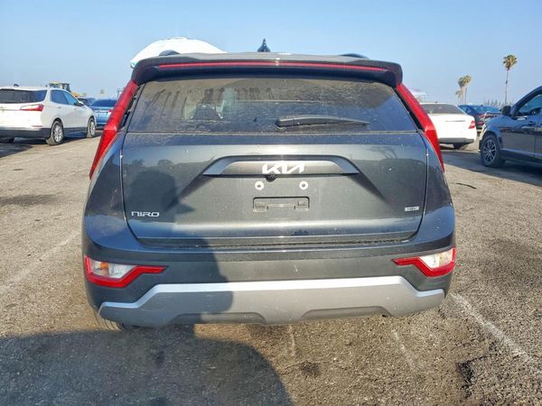 2024 KIA NIRO LX