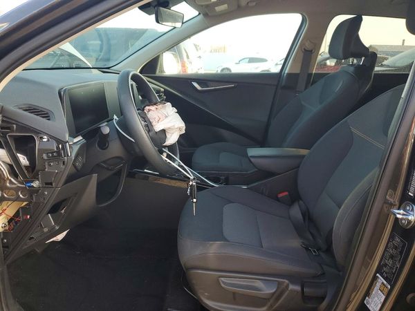 2024 KIA NIRO LX