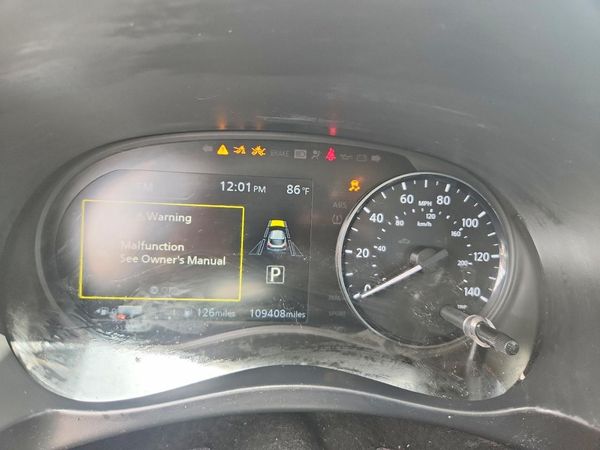 2021 NISSAN KICKS SR