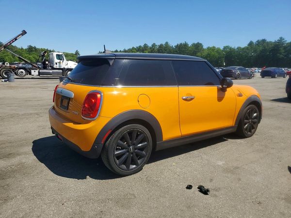 2015 MINI COOPER