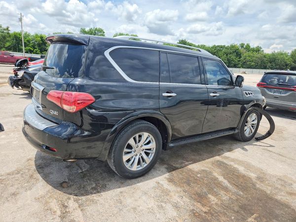 2016 INFINITI QX80