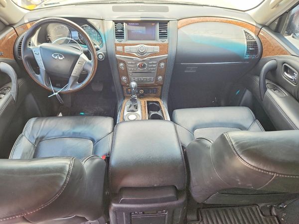 2016 INFINITI QX80