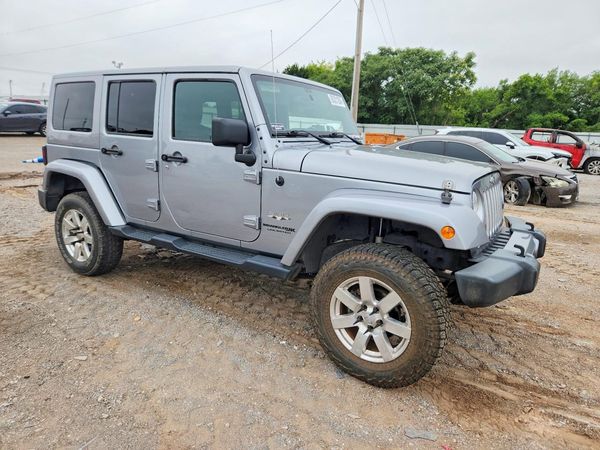 2018 JEEP WRANGLER UNLIMITED Unlimited Sahara