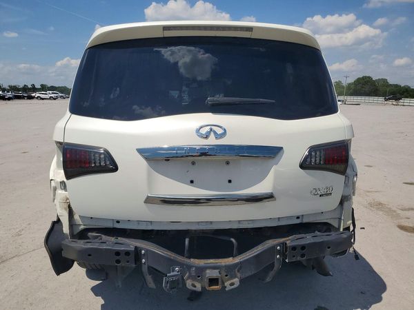 2017 INFINITI QX80