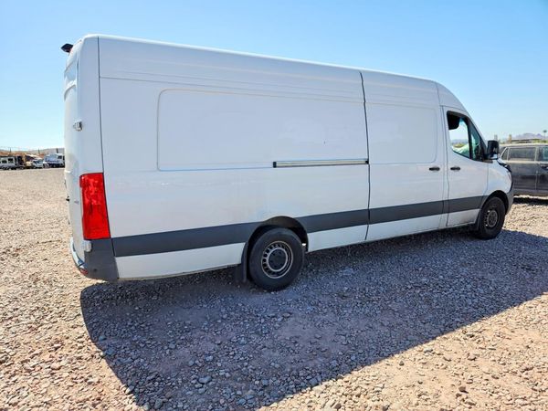 2024 MERCEDES-BENZ SPRINTER