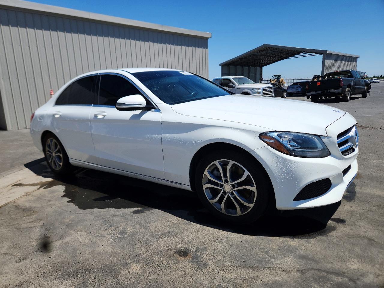 2016 MERCEDES-BENZ C C300