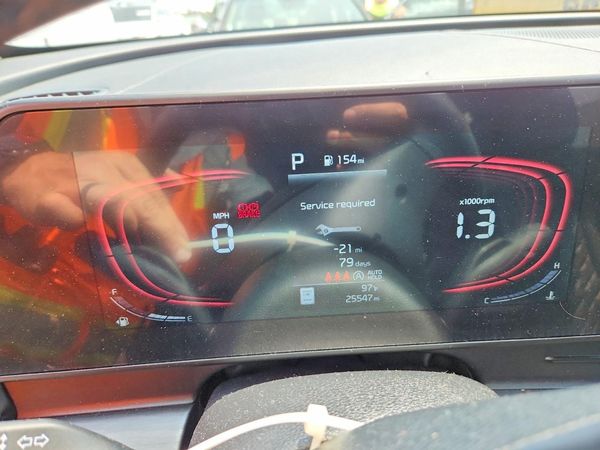 2024 KIA SPORTAGE X-LINE