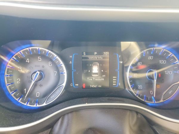 2017 CHRYSLER PACIFICA