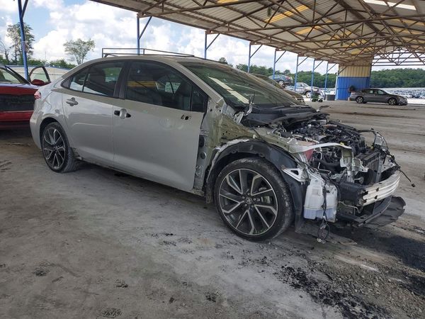 2020 TOYOTA COROLLA XSE