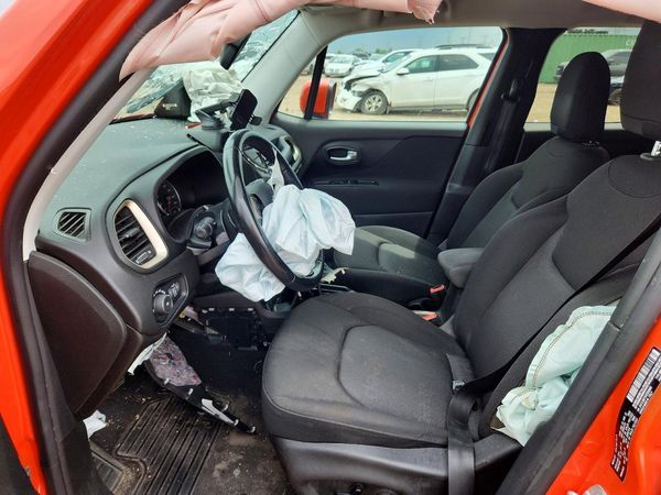 2016 JEEP RENEGADE LATITUDE 4X4