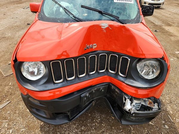 2016 JEEP RENEGADE LATITUDE 4X4