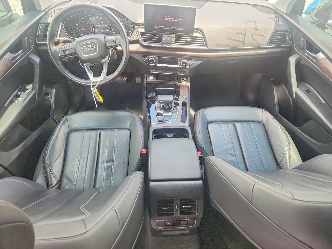 2023 AUDI Q5 S Line quattro Premium