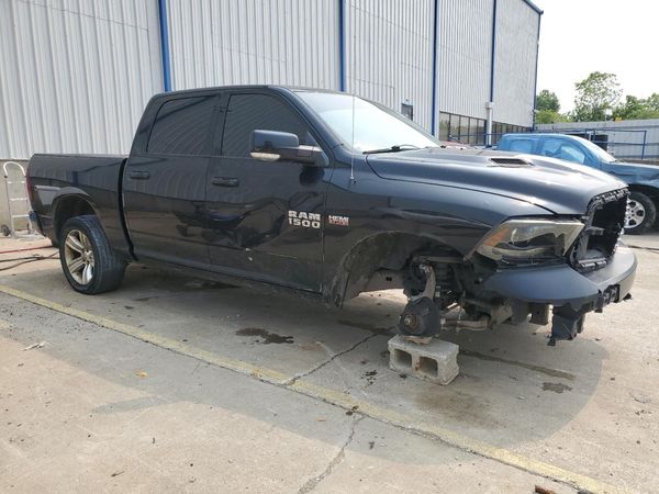 2015 RAM 1500 Sport