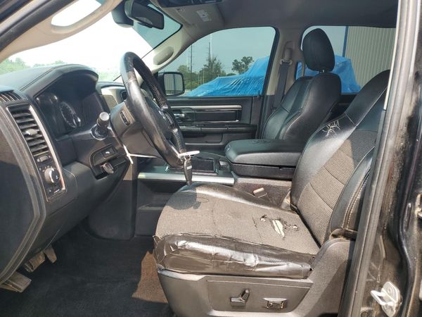 2015 RAM 1500 Sport