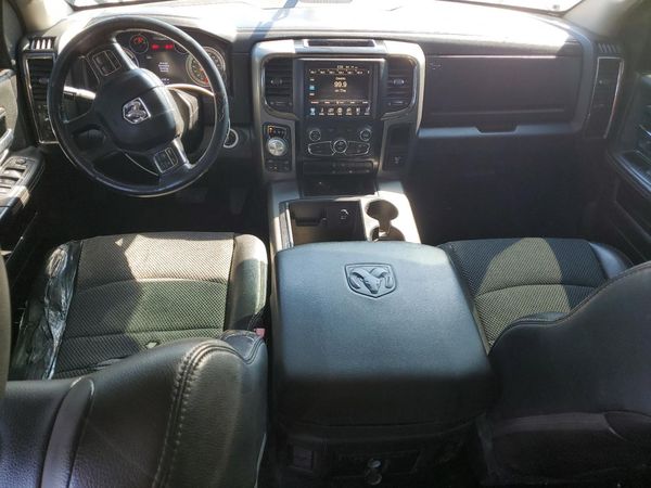 2015 RAM 1500 Sport