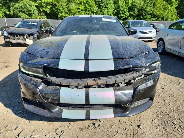 2016 DODGE CHARGER SXT